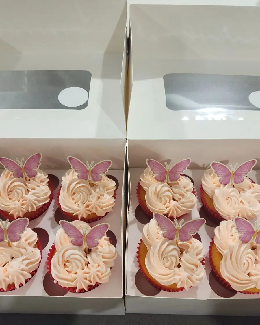 Peach butterfly cupcakes